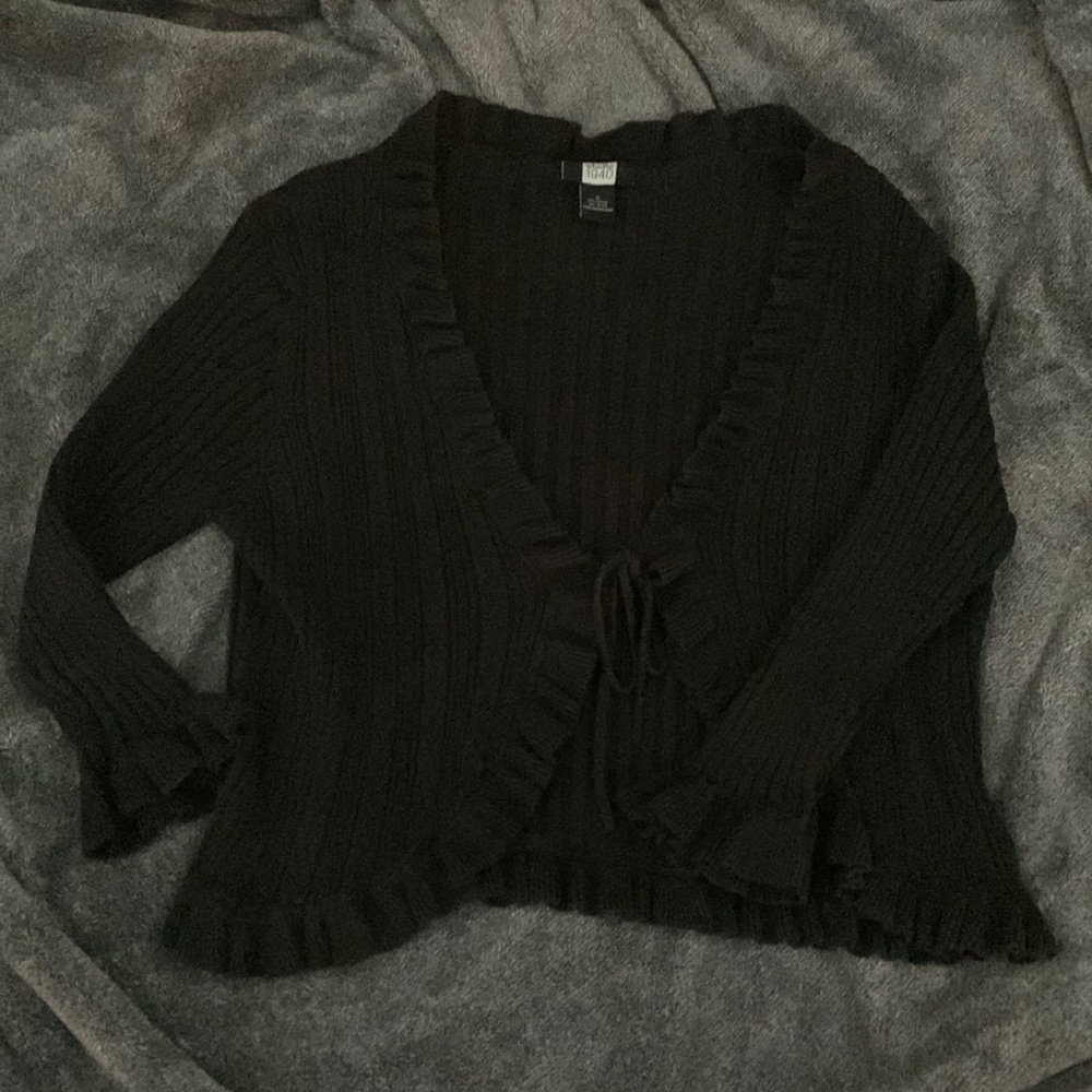Studio 1940 Black Ruffled Front-Tie Top